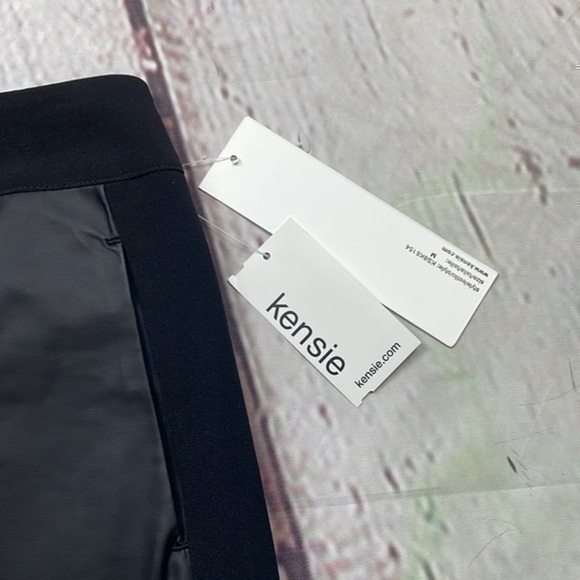 NWT Kensie faux leather skorts size medium - Picture 4 of 7